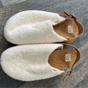Reef Cream Fuzzy Slip-On Shoes